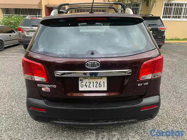 jeepetas y camionetas - Kia Sorento EX 2012 RD$ 480,000 3