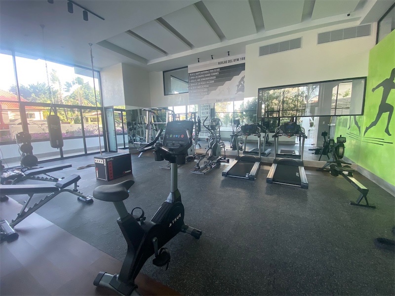 apartamentos - Venta de apartamento en los cacicazgos Distrito Nacional 7mo piso con piscina 2