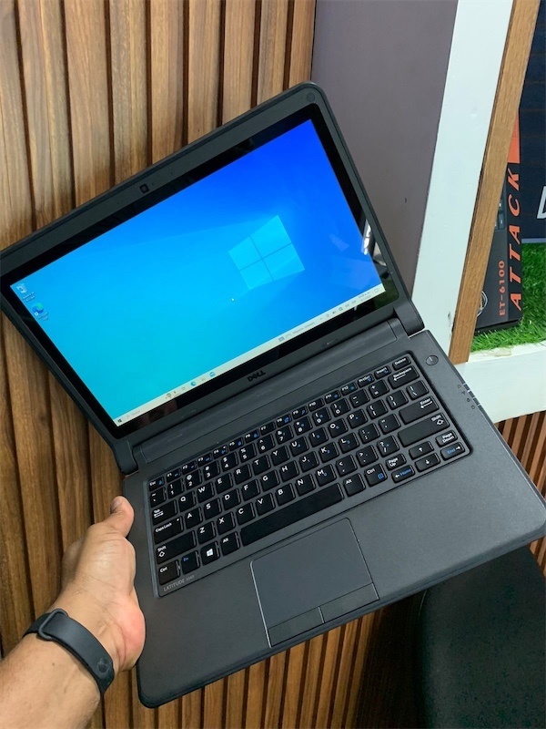 computadoras y laptops - DELL 3340  3