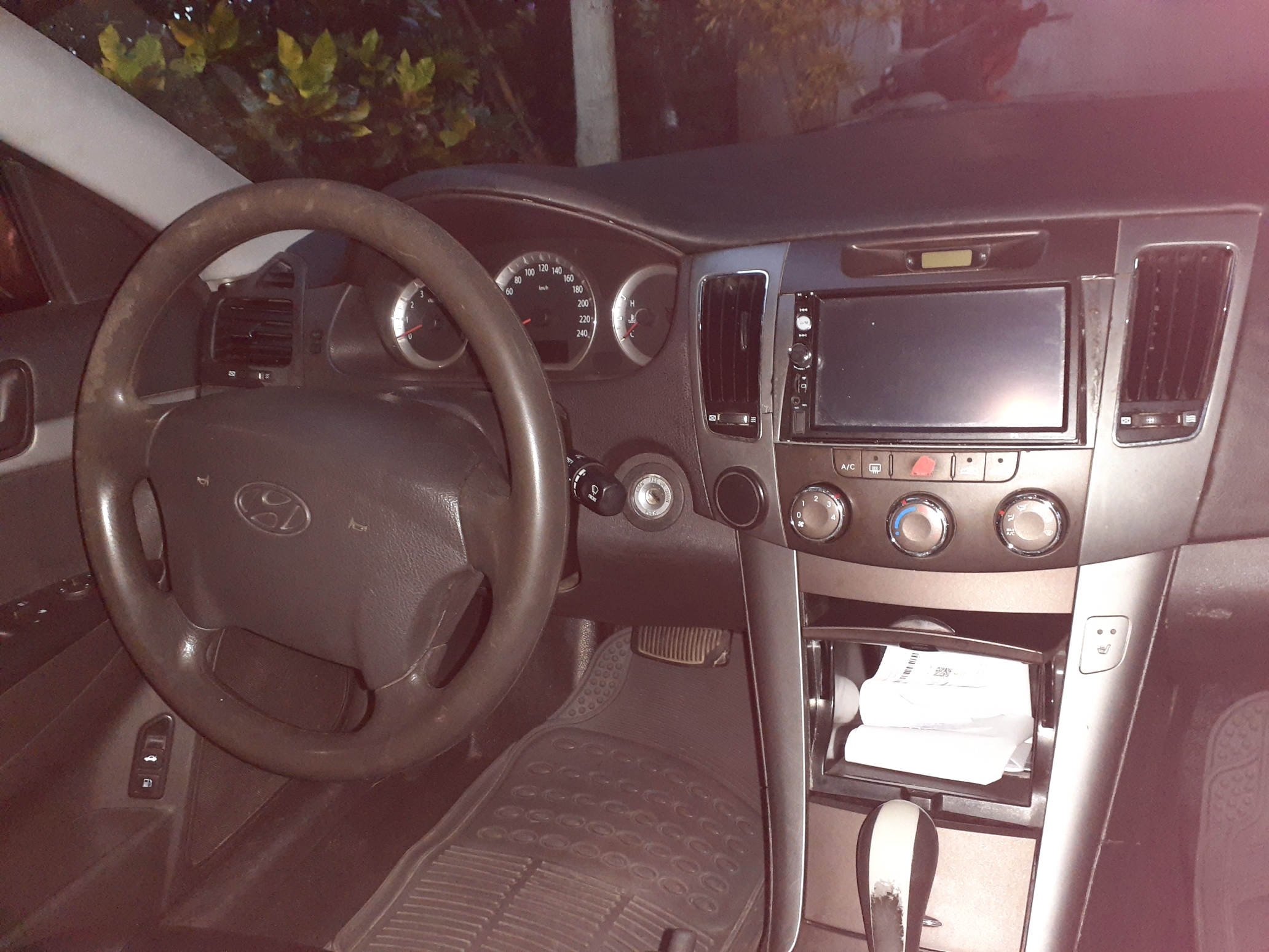 carros - Vendo SONATA N20.
En excelentes condiciones, súper económico, gas de fabrica.