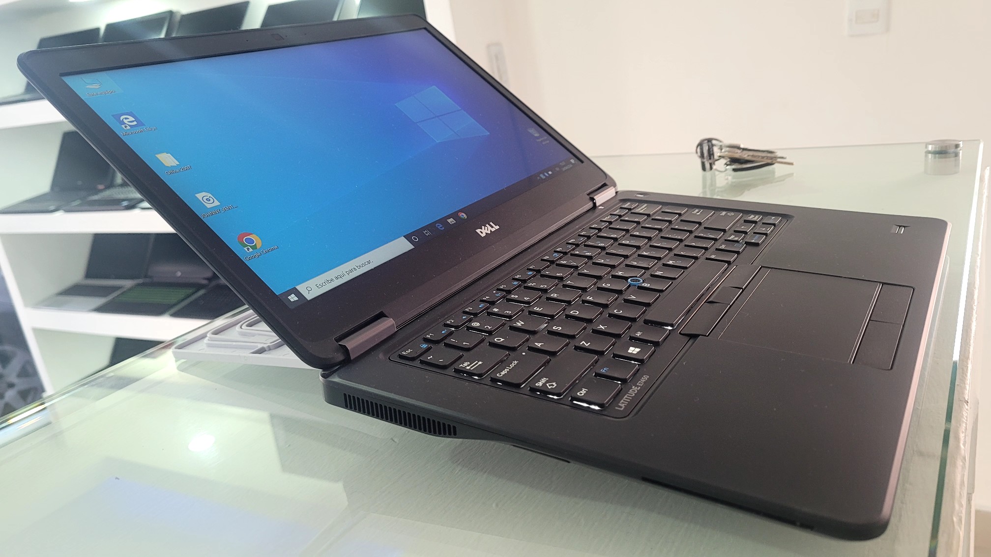 computadoras y laptops - Dell Slim 14 Pulg Core i7 2.8ghz Ram 8gb Disco 128gb hdmi  1