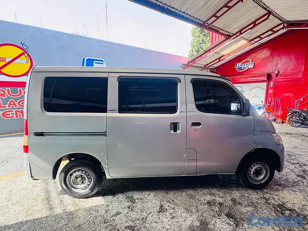 otros vehiculos - Toyota hice 2017 7