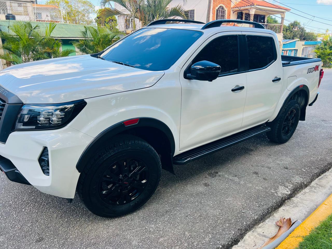 jeepetas y camionetas - Nissan frontier pro x 2022 4