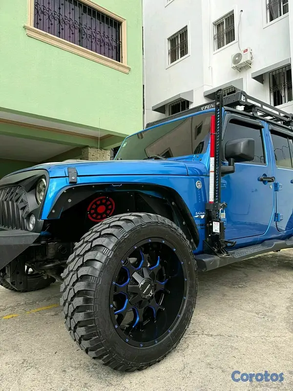 jeepetas y camionetas - jeep wrangler unlimited Sáhara 2016 2