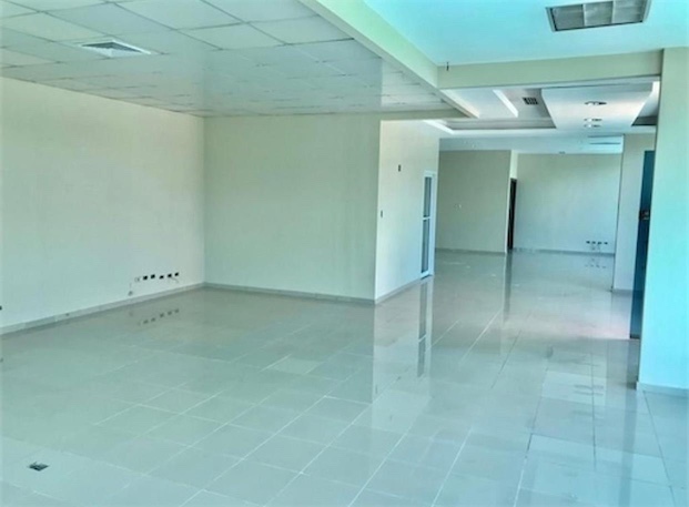oficinas y locales comerciales - Local en primer nivel  7