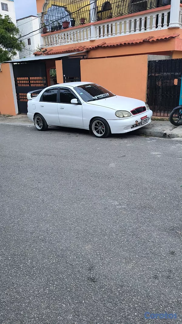 carros - daewoo lanos 1999  6
