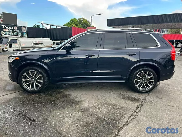 jeepetas y camionetas - volvo xc 90 2019 momentun 4