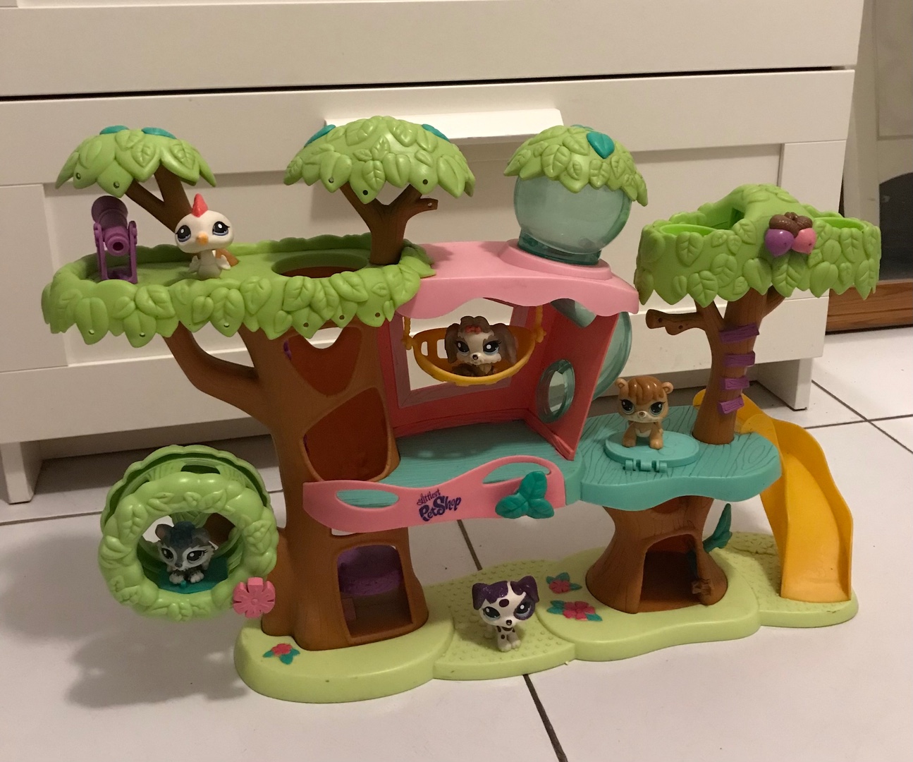 juguetes - Casa del Arbol