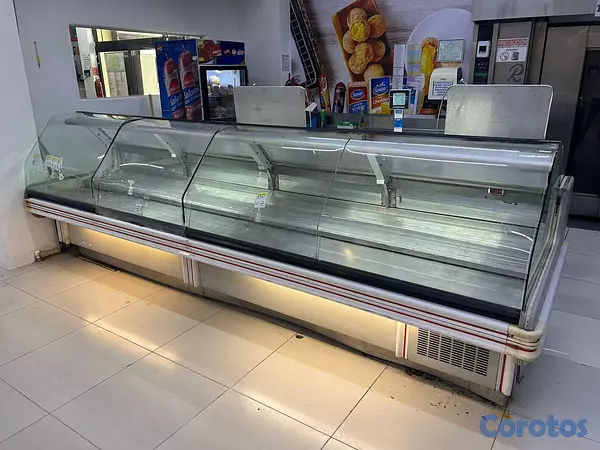 equipos profesionales - Vitrina de Embutidos horizontal para supermercado  2