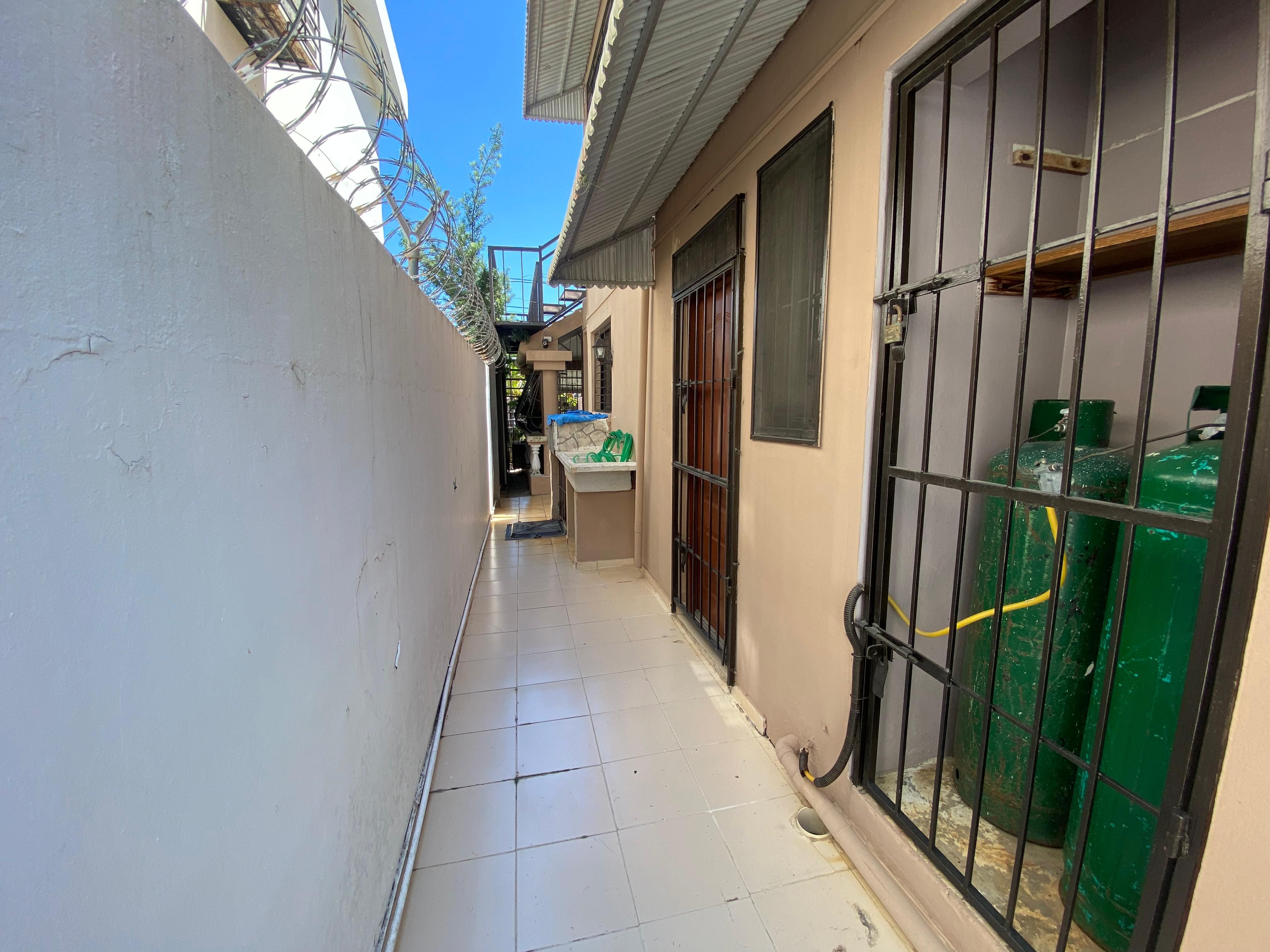 casas - Casa en venta Urb Los Hidalgos de Santiago 5