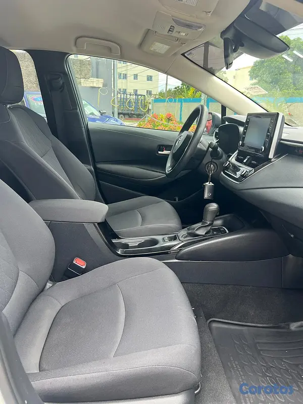 carros - TOYOTA COROLLA LE 2021 6