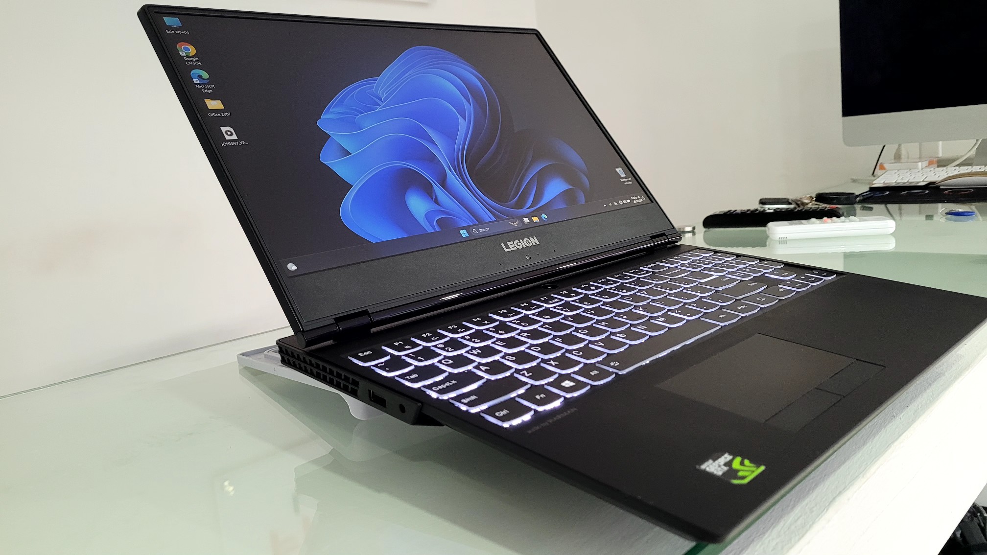 computadoras y laptops - Lenovo Gamer Y530 Core i7 8va Gen Ram 16gb ddr4 Disco 2tb Gtx 1050Ti 4gb New 1