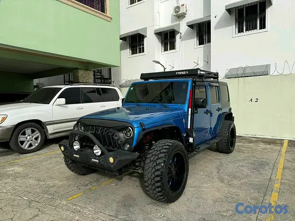 jeepetas y camionetas - jeep wrangler unlimited Sáhara 2016 3