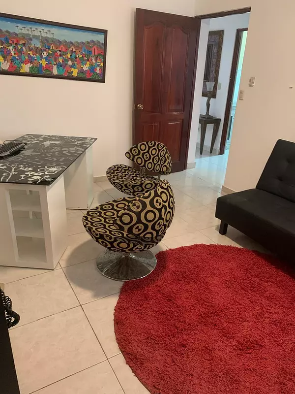 apartamentos -  Apartamento de 3 Habitaciones, Urbanización Real 4