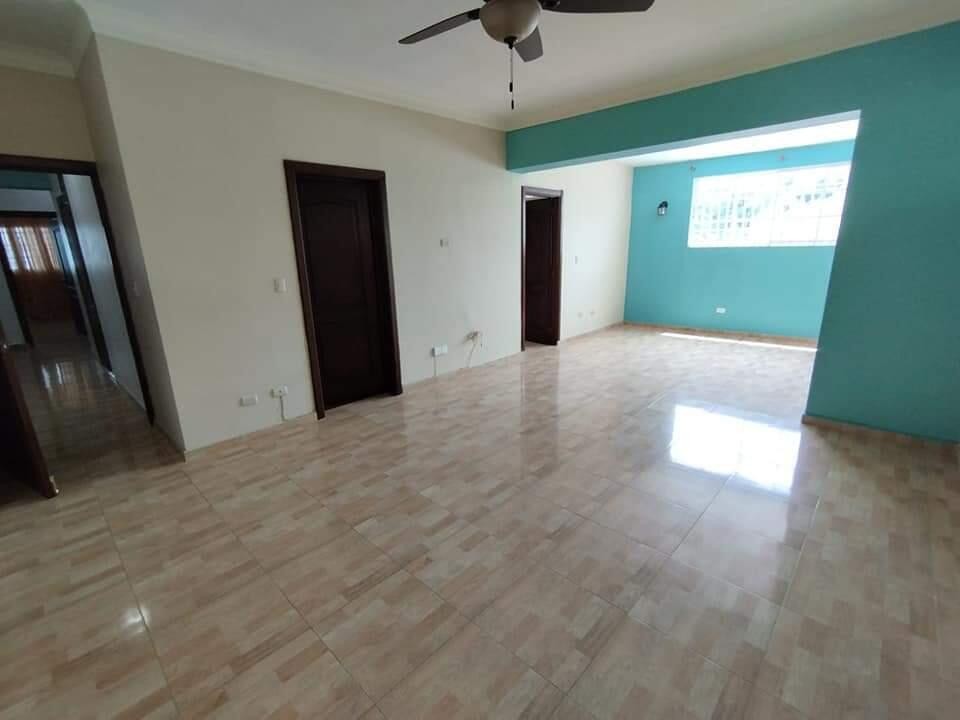 apartamentos - Apartamento en Venta de Tres Habitaciones 8
