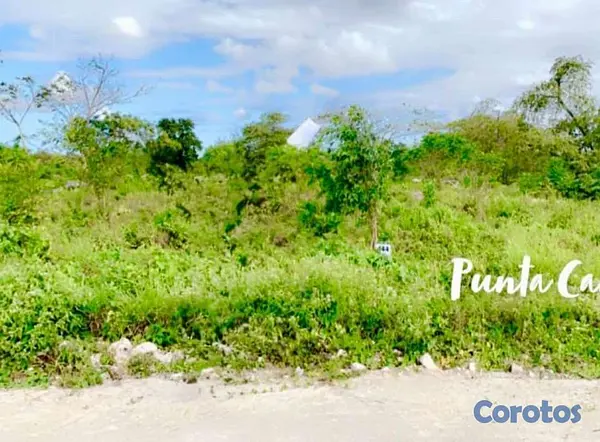 solares y terrenos - Vendo Solar de 216 Mts.2 EN BAVARO, PUNTA CANA, de 3