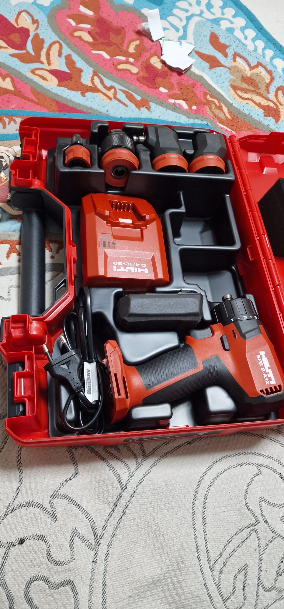 herramientas, jardines y exterior - Taladro Atornillador Hilti con Múltiples Mandriles 1
