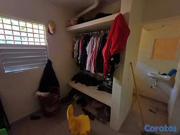 casas - Casa o Edificio de 3 Niveles Prox. Carrt. Mella SD 5