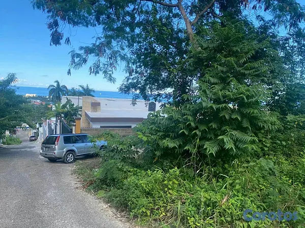solares y terrenos - excelente solar en zona residencial de Puerto plata  3