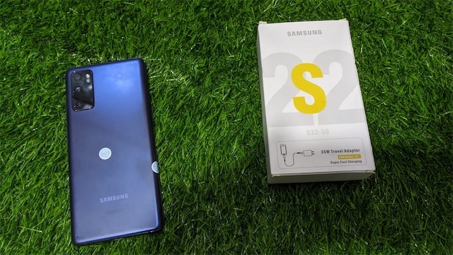 celulares y tabletas - samsung s20 FE  3