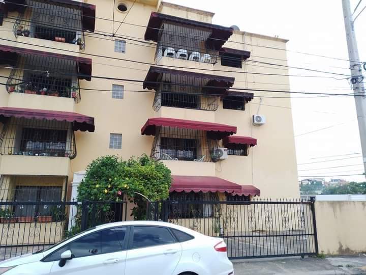 apartamentos - Venta de apartamento 1er nivel en Alma Rosa segunda Santo Domingo 