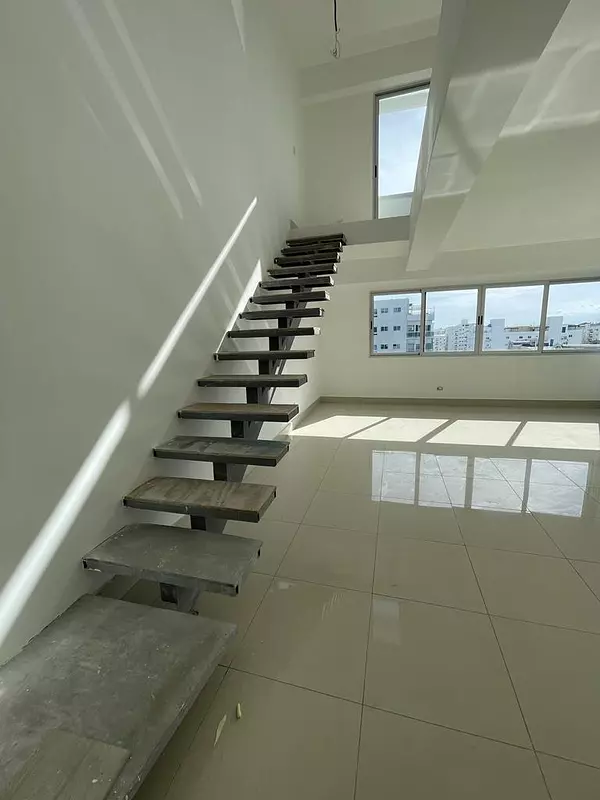 penthouses - Se vende apartamento tipo Penhouse en Evaristo Morales 6