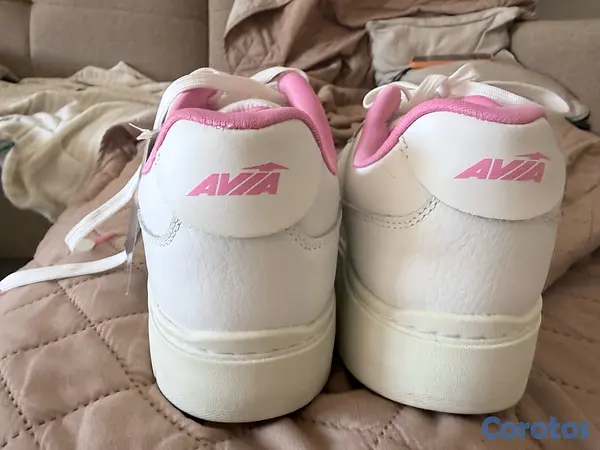 zapatos para mujer - NEGOCIABLE TENIS AVÍA BLANCO ROSADO UBICADO EN AZÚA O SE LO LLEVAMOS  3