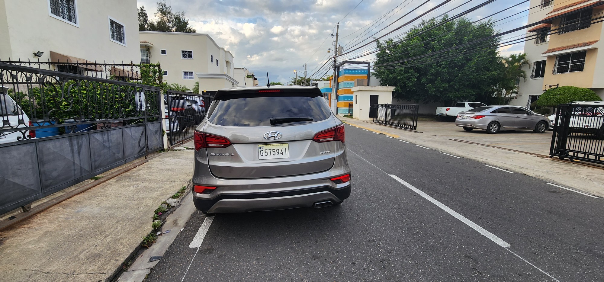 jeepetas y camionetas - Hiunday santa fe 2018 6