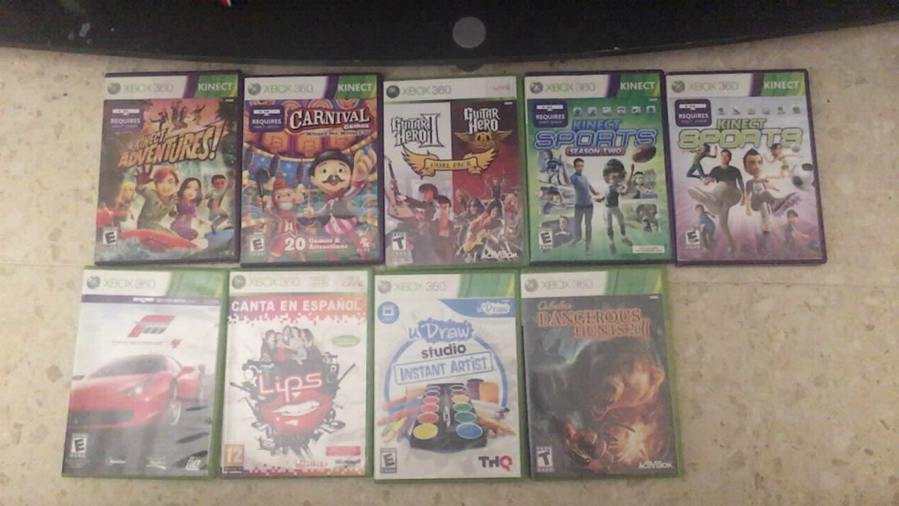 consolas y videojuegos - Cambio Xbox 360 Slim con Juegos, Kinect y Accesorios.