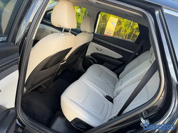 jeepetas y camionetas - Hyundai Tucson SEL  6