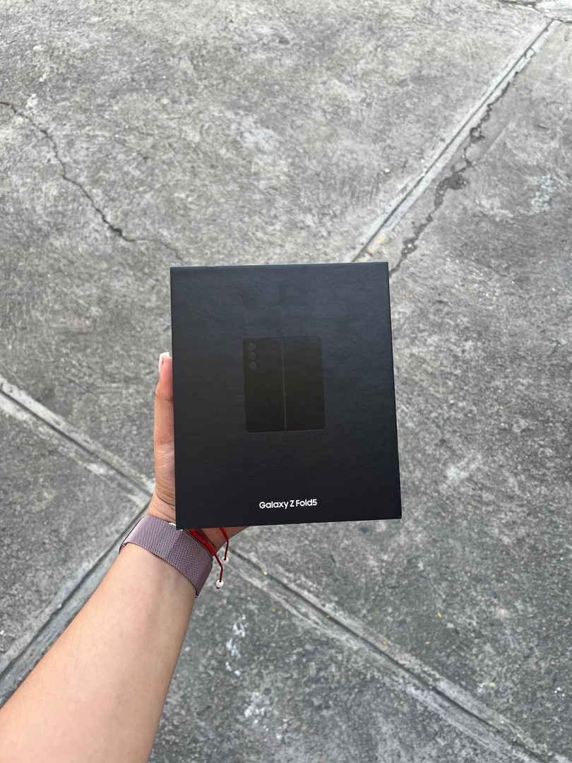 celulares y tabletas - Samsung Galaxy Z Fold5 Internacional 256GB-512GB  SELLADOS  0