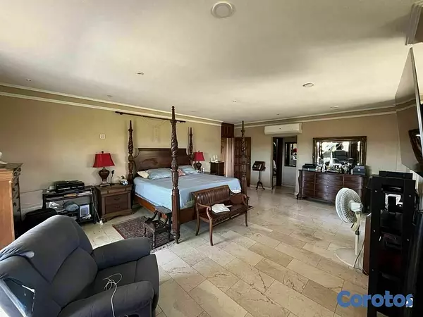 casas - Casa en venta - Cuesta Brava 8