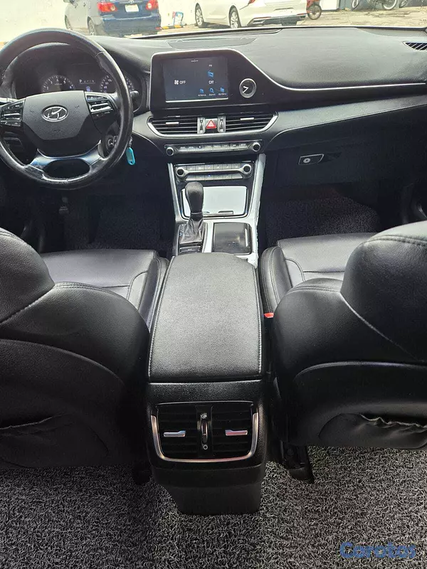 carros - HYUNDAI GRANDEUR 2018 BLANCO 11