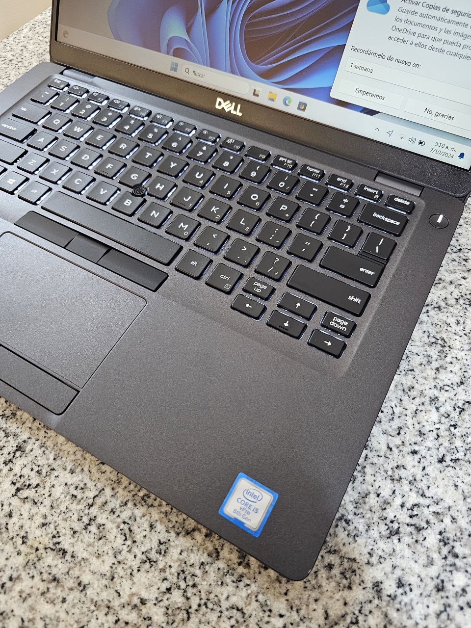 computadoras y laptops - LAPTOP DELL I7 TOUCH 16GBRAM COMO NUEVA 3