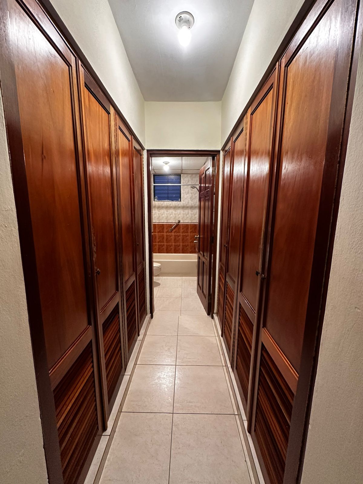 apartamentos - Apto Remodelado 3 Hab. en Alquiler Evaristo Morale