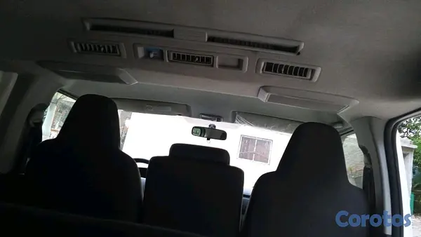jeepetas y camionetas - Toyota Hiace, oferta 6