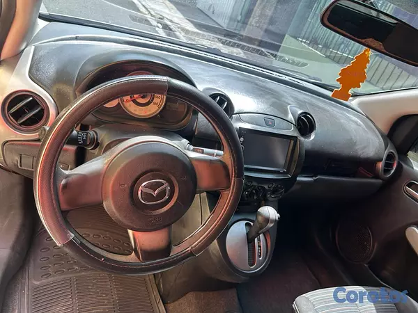 carros - Mazda Demio 2011 2