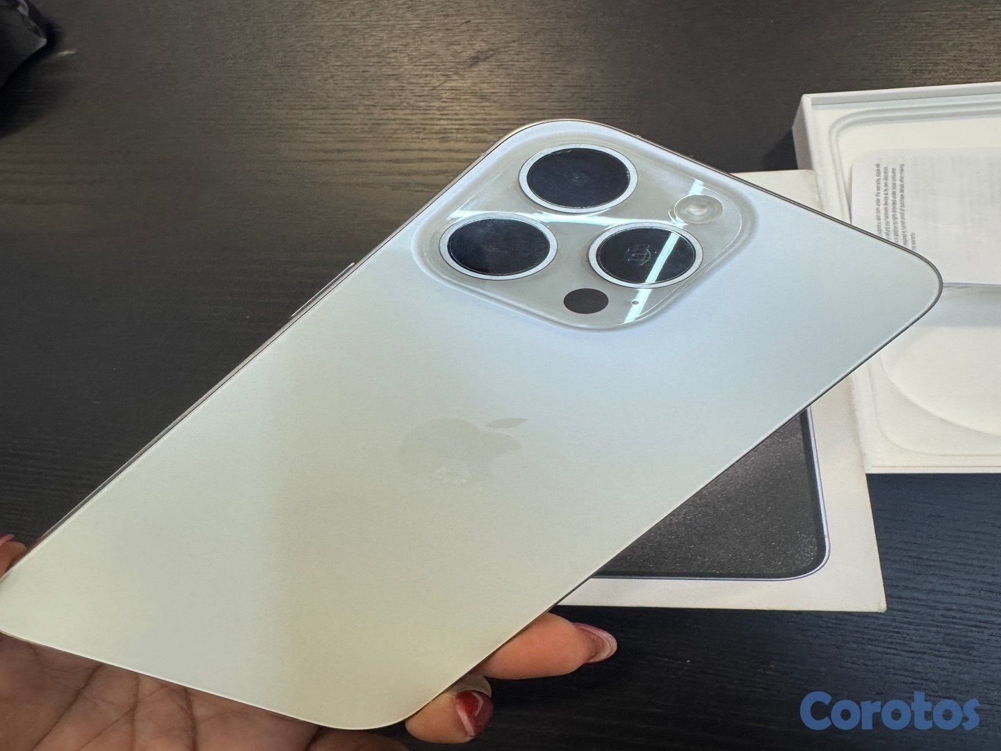 celulares y tabletas - Iphone 15 Pro Max  512 gb.  Condiciones 10/10 Bate 2