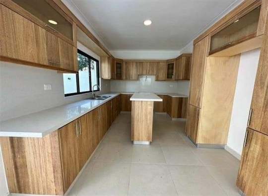 casas - Venta de casa de lujo de 3 niveles el mirador del este Santo Domingo 6