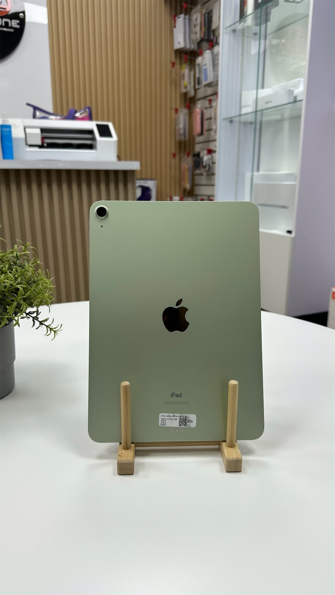 celulares y tabletas - iPad Air 4ta Generación 64GB 10.9” Like New 