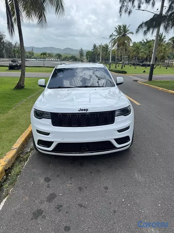 jeepetas y camionetas - usado como nuevo  4