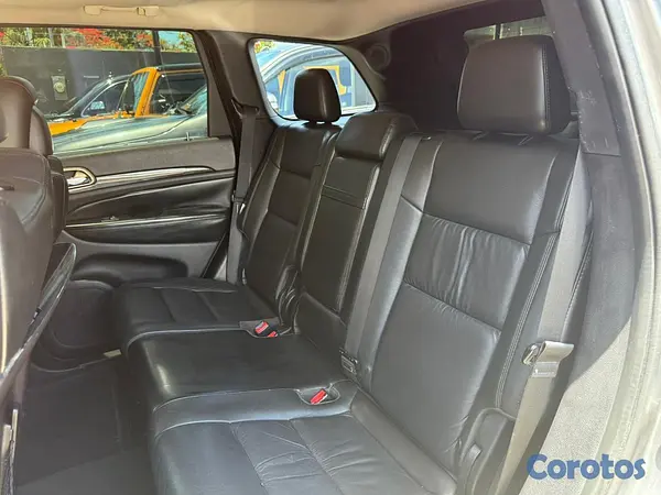jeepetas y camionetas - Jeep Grand Cherokee 2011 9