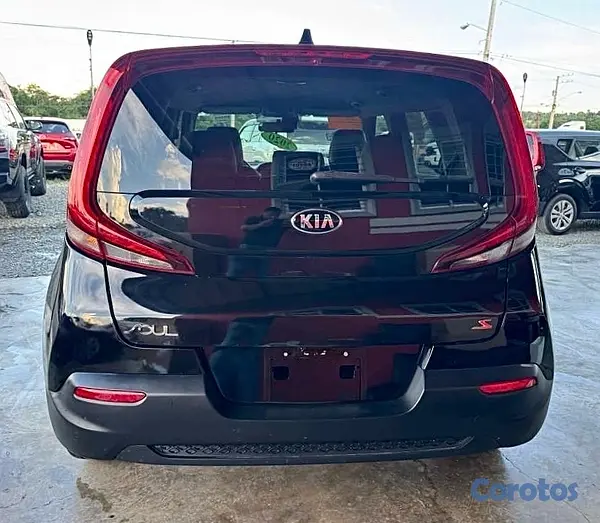 jeepetas y camionetas - Kia Soul S 2020  6