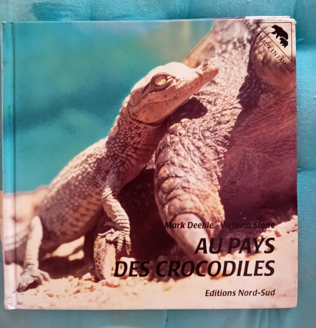 libros y revistas - Libro en francés Tierra de cocodrilos