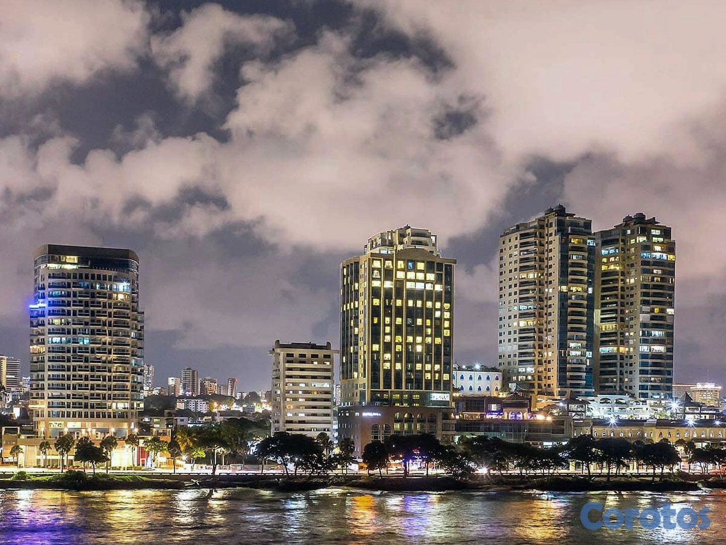 penthouses - Penthouse en malecon Center Recibo permuta 1