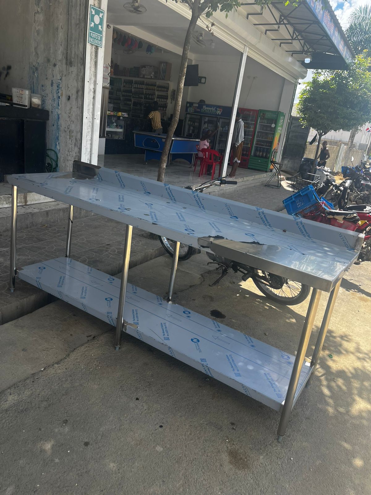 equipos profesionales - Mesa de Trabajo Acero Inoxidable calibre 16 2