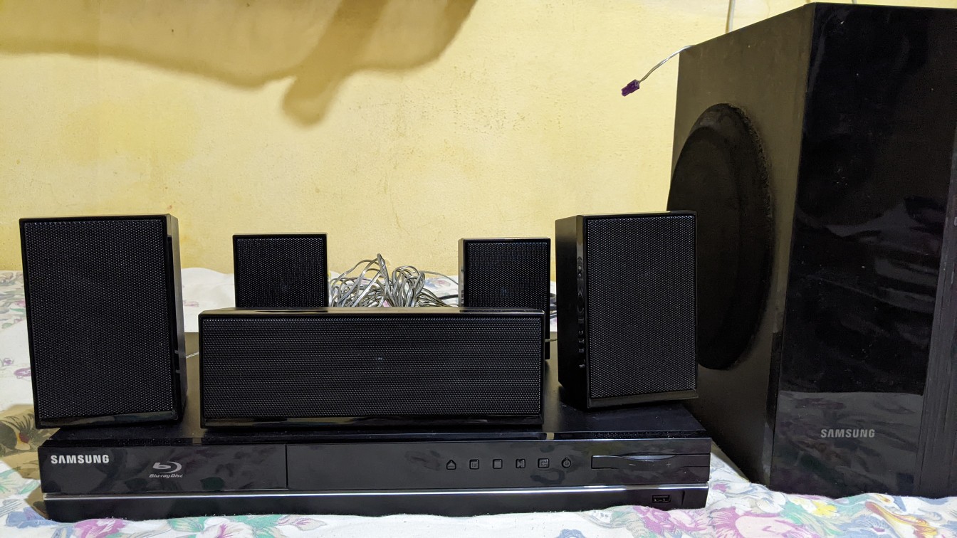 camaras y audio - Samsung Home Theater System Blu-ray 2