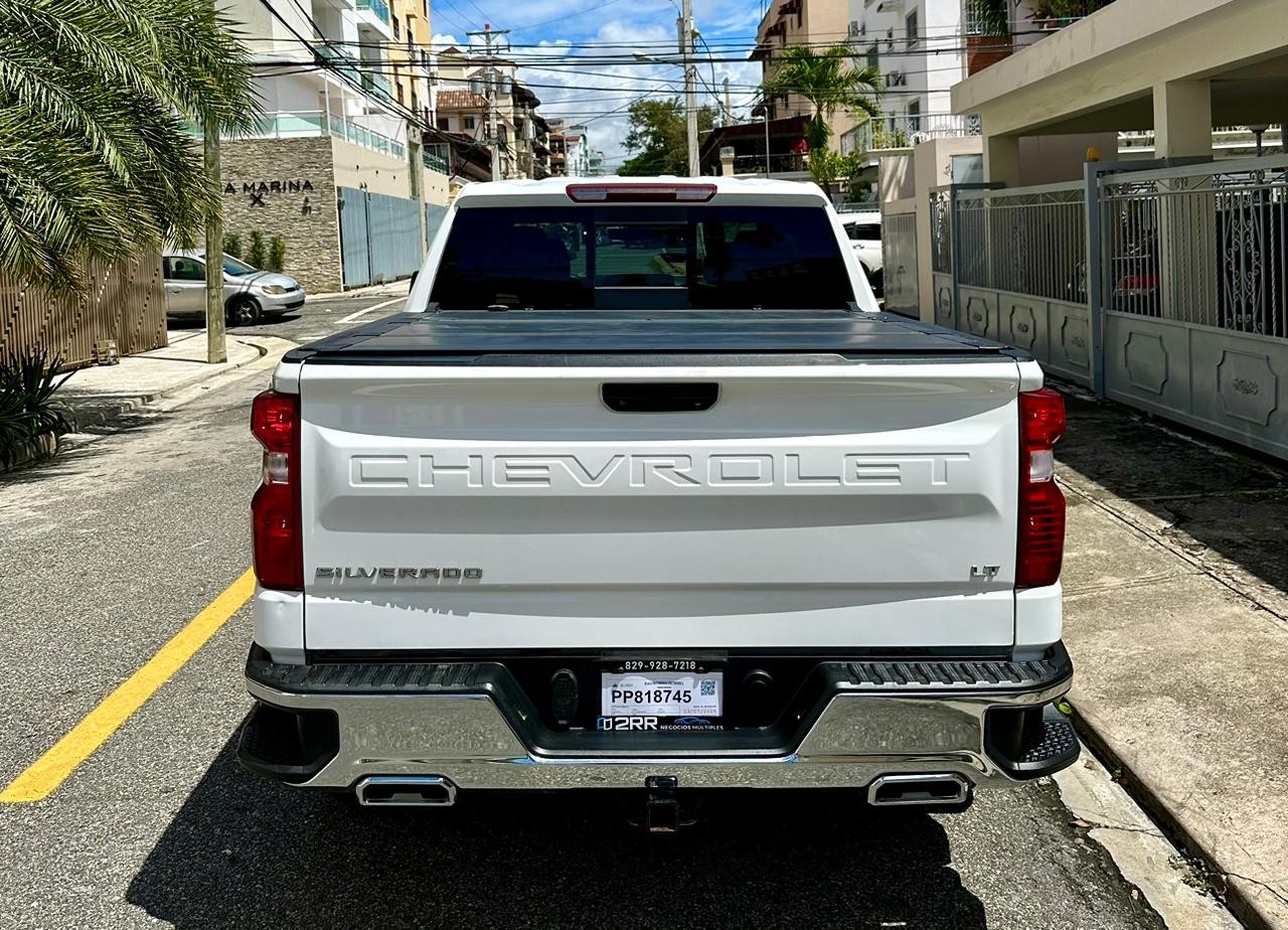 jeepetas y camionetas - Chevrolet Silverado LT  2020 diesel  2
