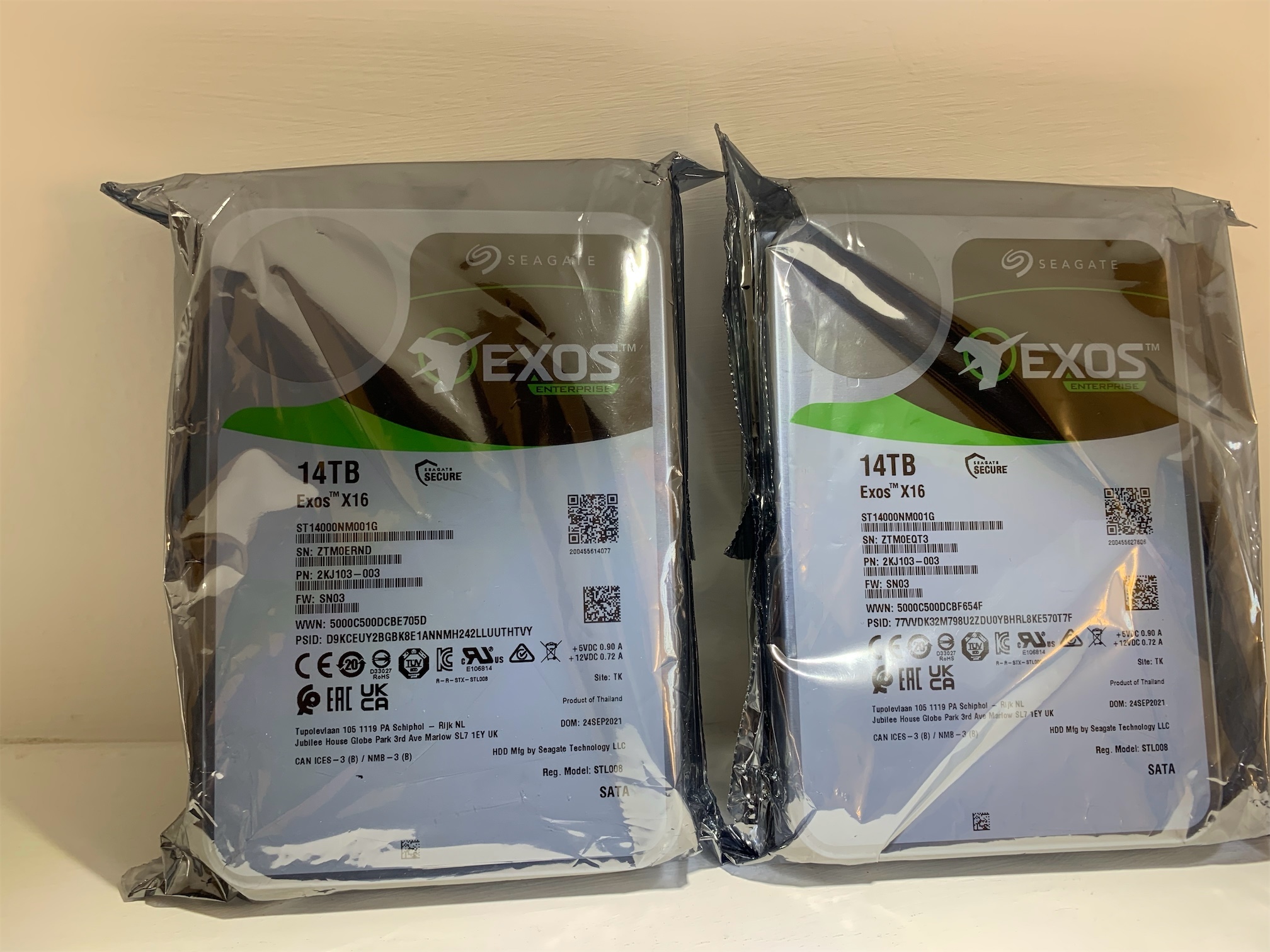 computadoras y laptops - SEGATE 14TB  1