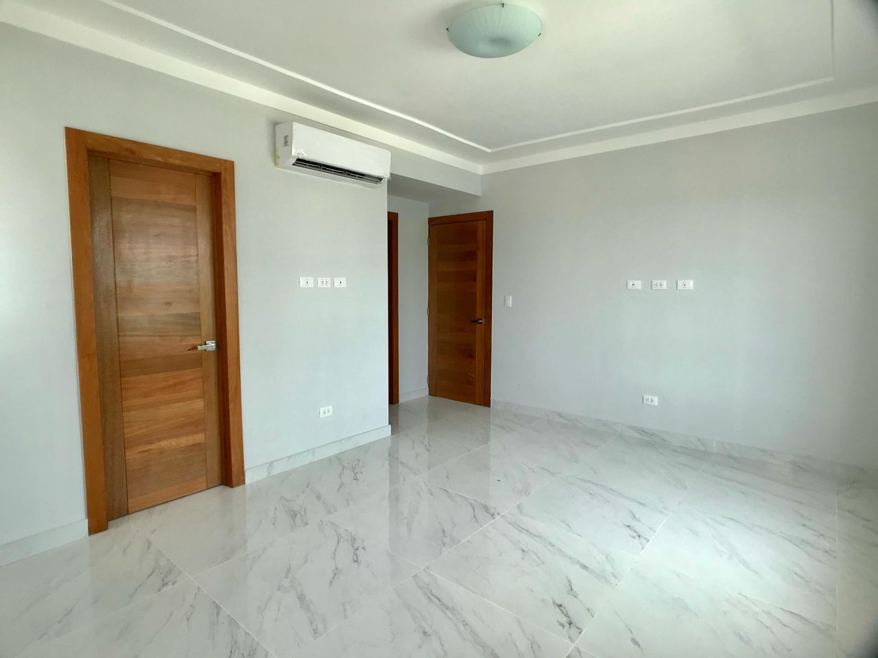 apartamentos - Alquiler con Línea Blanca en Bella Vista 3